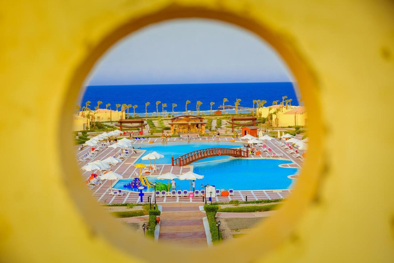 Amarina Queen Resort & Aqua Park Marsa Alam Buitenkant foto