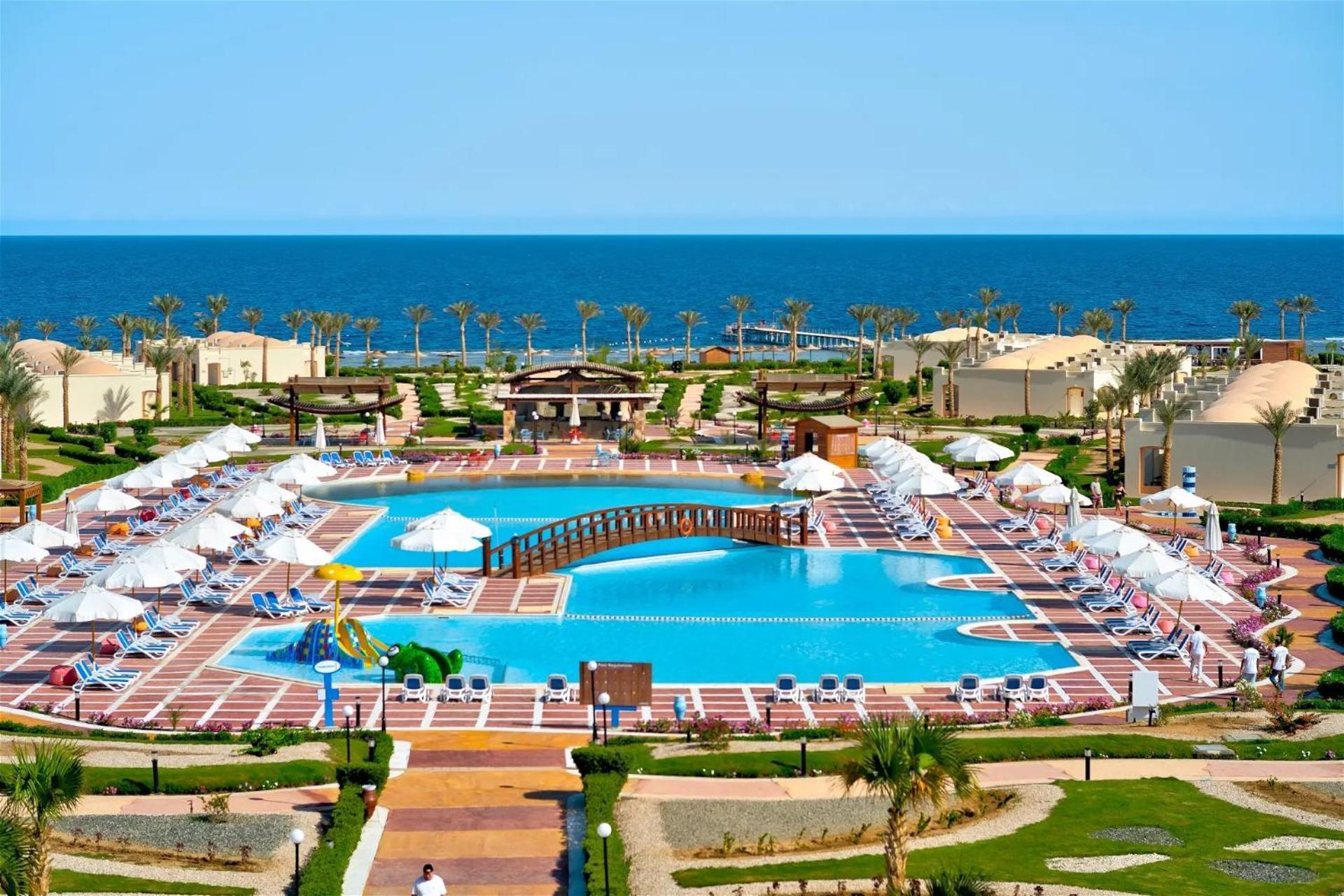 Amarina Queen Resort & Aqua Park Marsa Alam Buitenkant foto