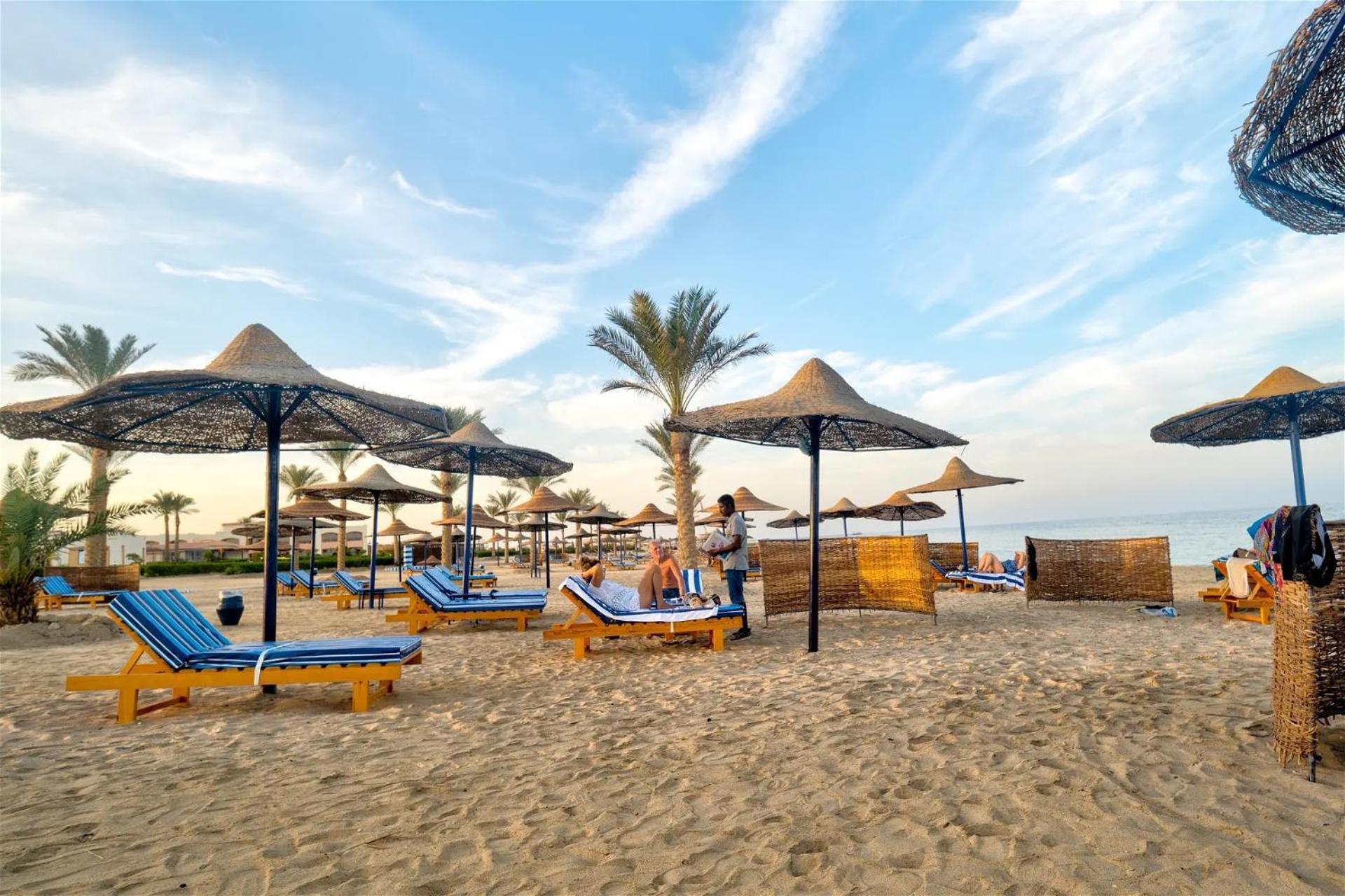 Amarina Queen Resort & Aqua Park Marsa Alam Buitenkant foto